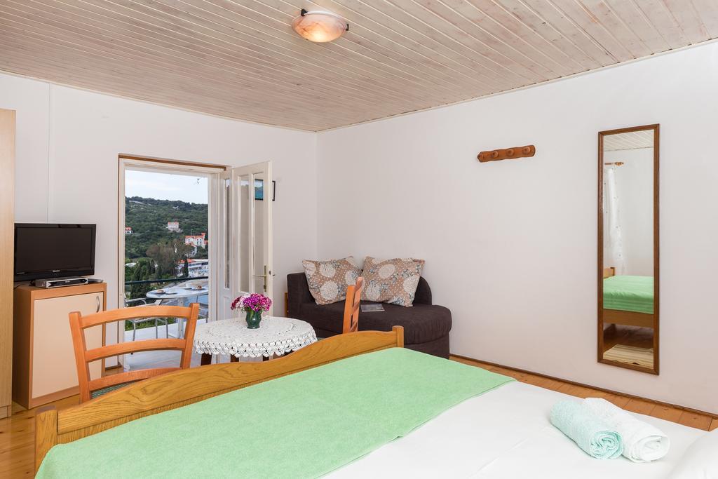 Apartments Miskovic Donje Celo ภายนอก รูปภาพ