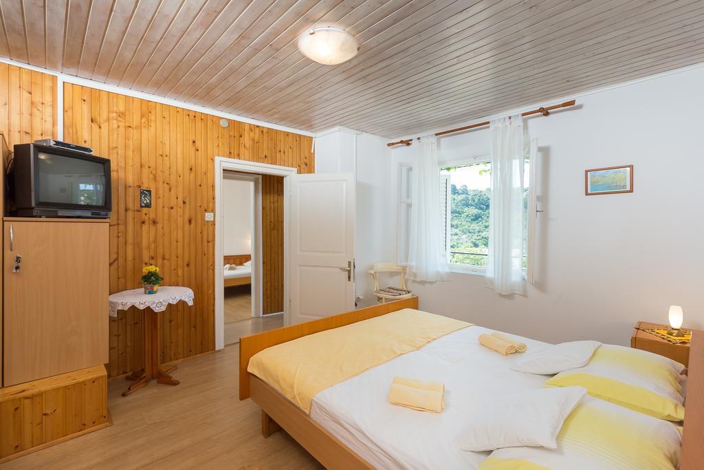 Apartments Miskovic Donje Celo ภายนอก รูปภาพ